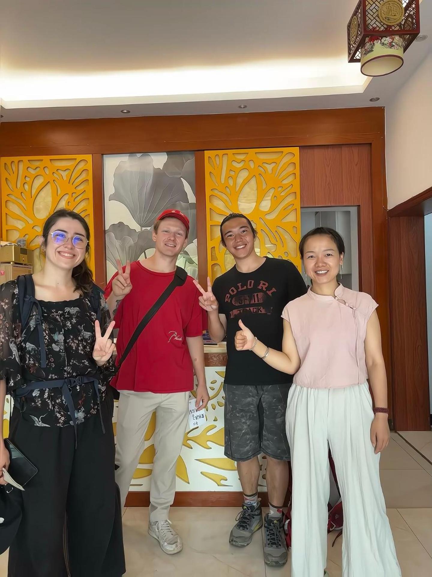 Yijingju Humanistic Inn Zhangjiajie Zewnętrze zdjęcie